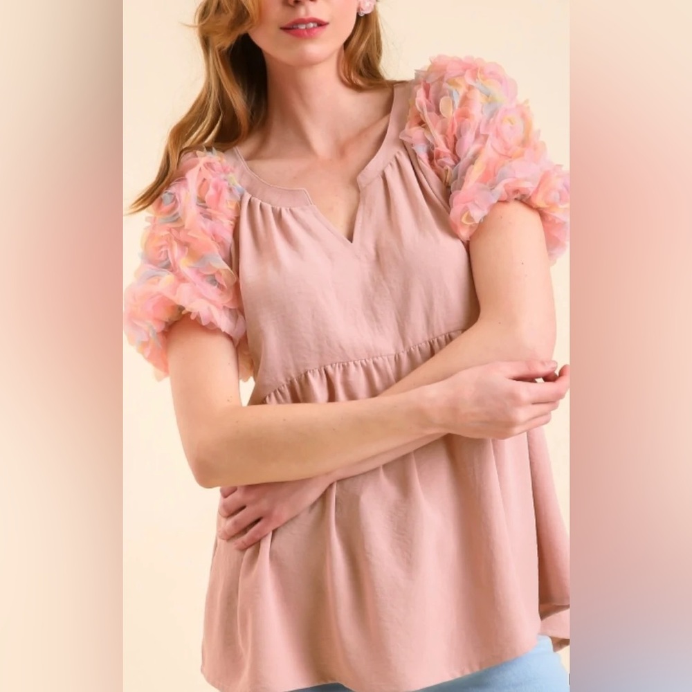 Umgee Flowy Top With Net Flowered Puff Sleeves Lightweight